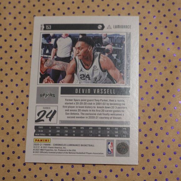 Devin Vassell #153 Basketball Card - Picture 2 of 2